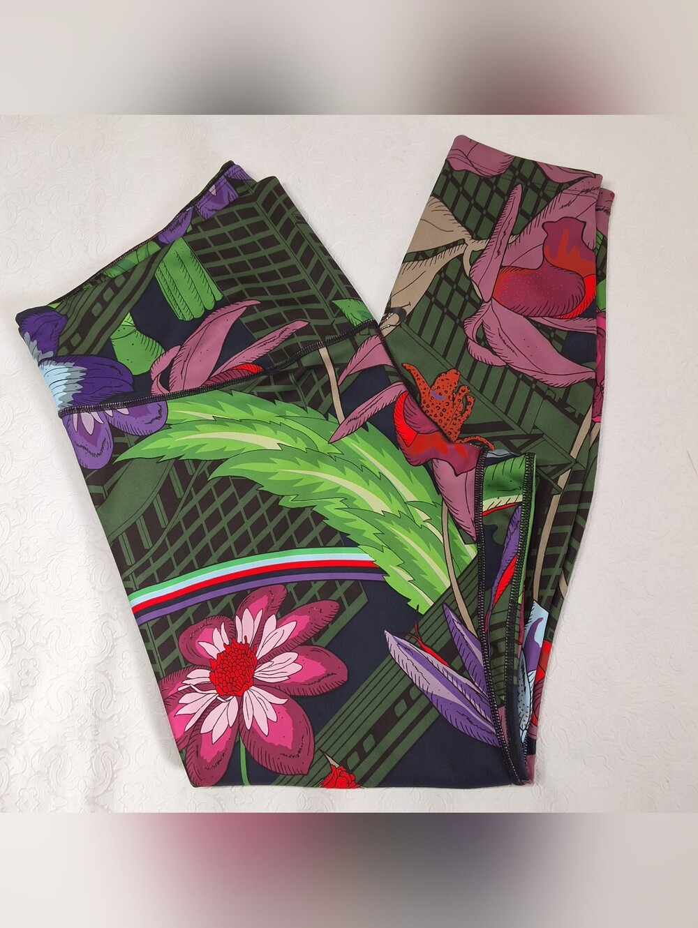 Nike Dri-Fit Green Purple & Light Blue Tropical Print Leggings Plus Size 2X .